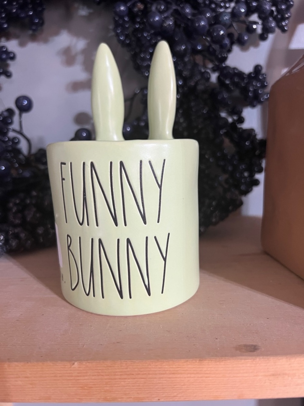 Funny Bunny Ceramic candle- Light Green